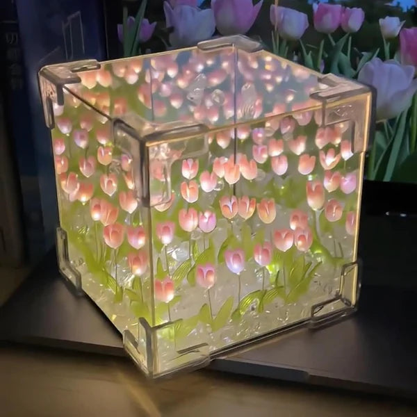 Glass Infinite Tulip Mirror Cube Lamp